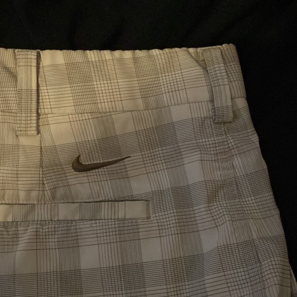 Nike golf dri-fit shorts - Picture 3 of 4